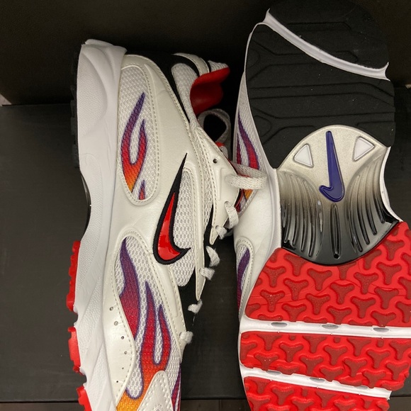 Nike Zoom Streak Spectrum Plus Supreme White - Picture 6 of 7